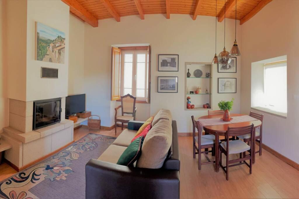 Vila Casa De Sampaio - Castelo Mendo Exteriér fotografie